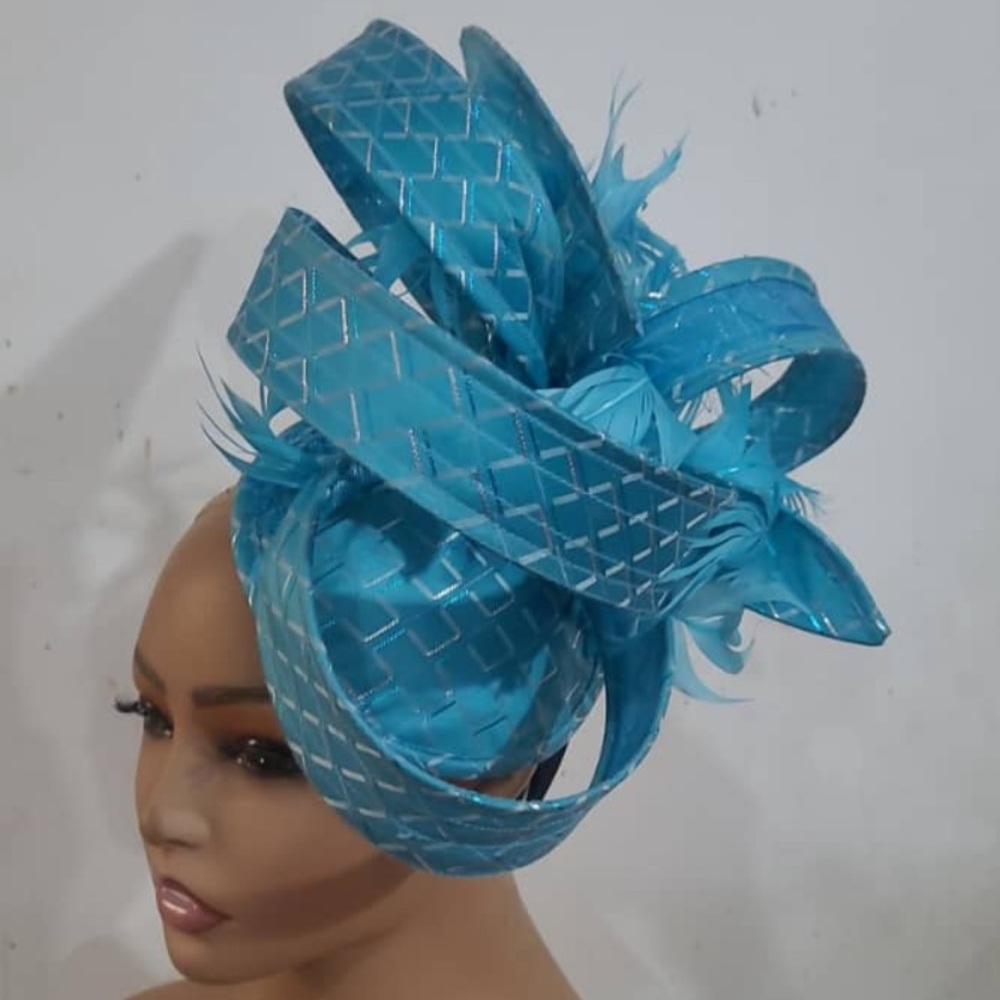 Elegant Classy One Of A Kind Hand Made Fascinator

FAS2 0226